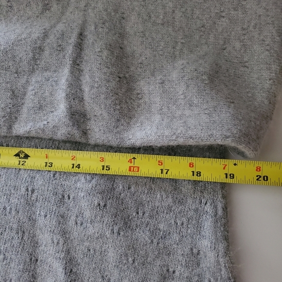 Alexandra Bartlett Petite Angora Rabbit hair Lambs Wool Turtleneck Size PXL - Picture 11 of 12